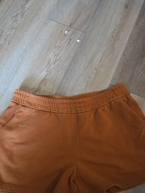 lululemon athletica Scuba Rust Orange Women's Casual Shorts Draw String Missing